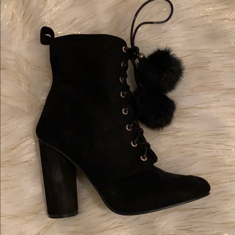 High heel bootie